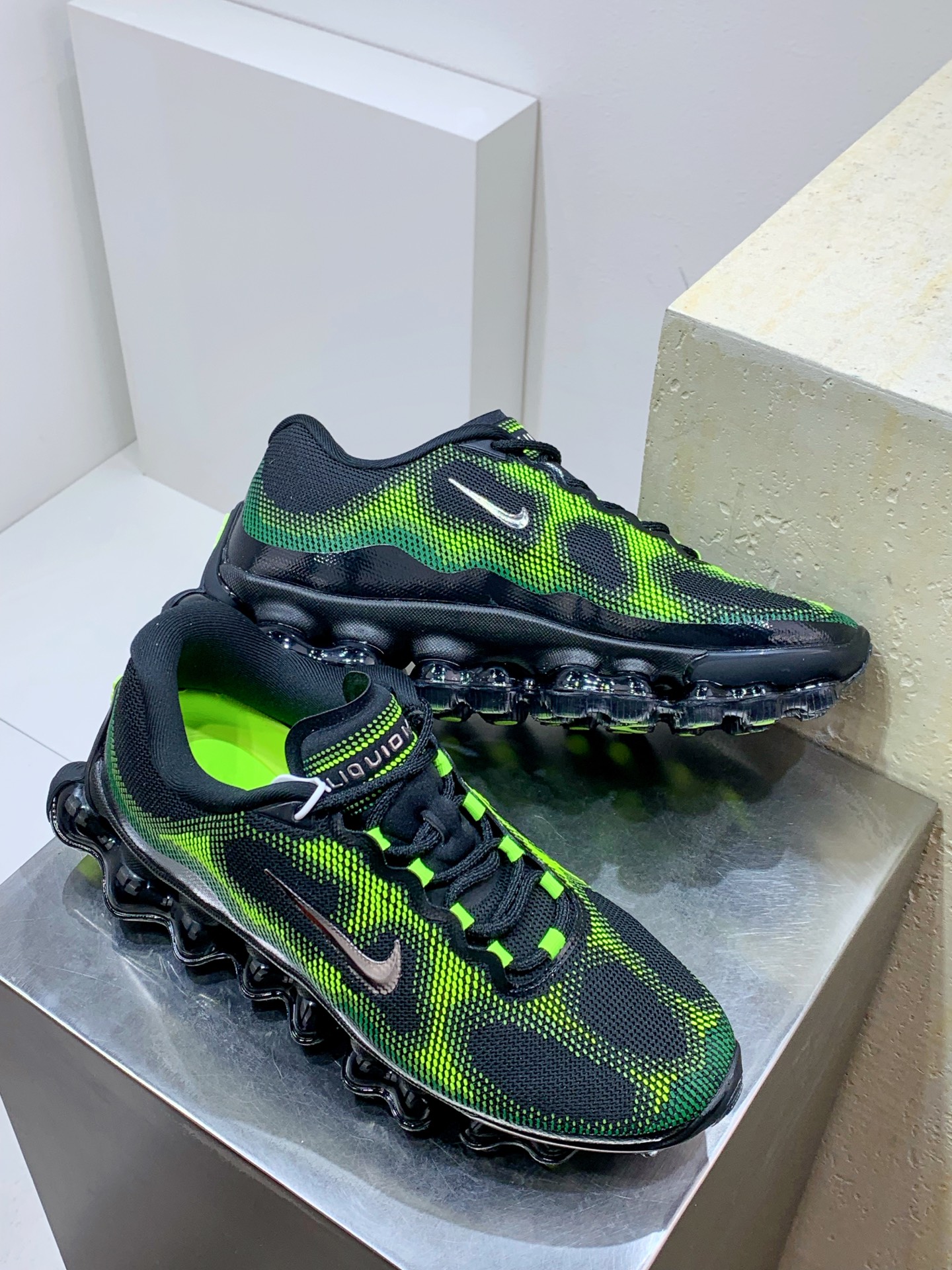 Nike Other Running Grey / Green detail view 7