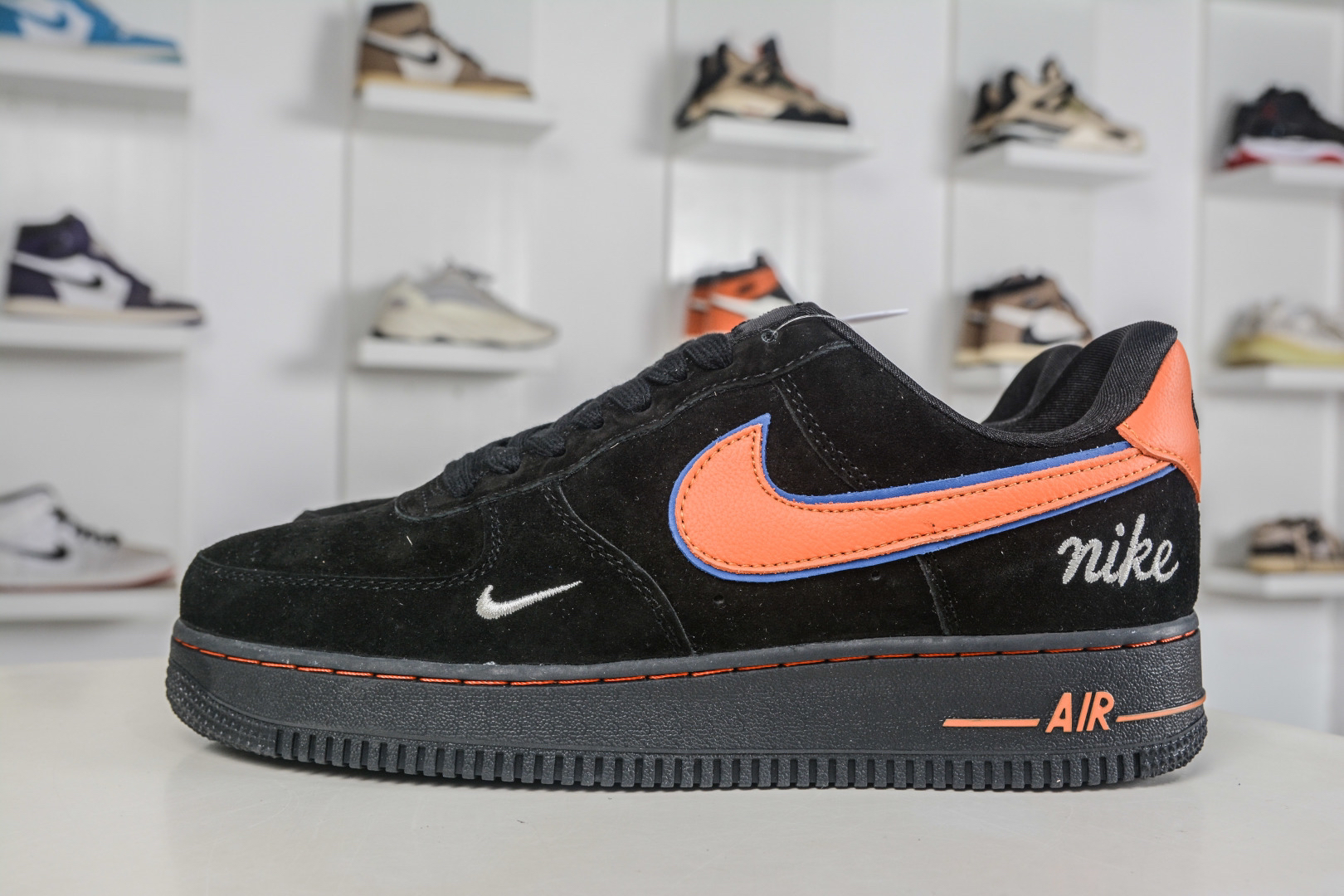 Nike Air Force 1 Sneakers Orange main view