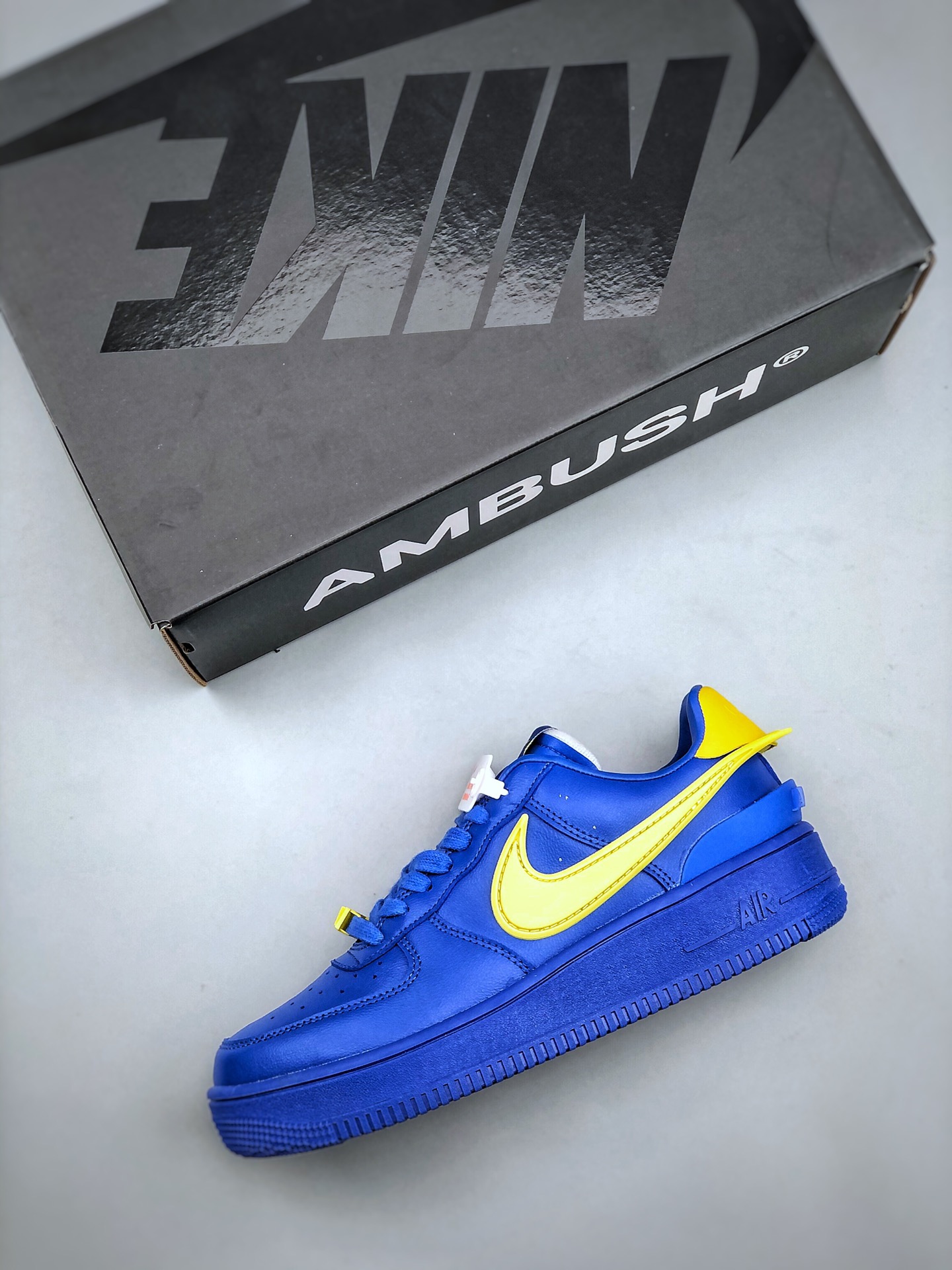 Nike Air Force 1 Sneakers Blue detail view 2