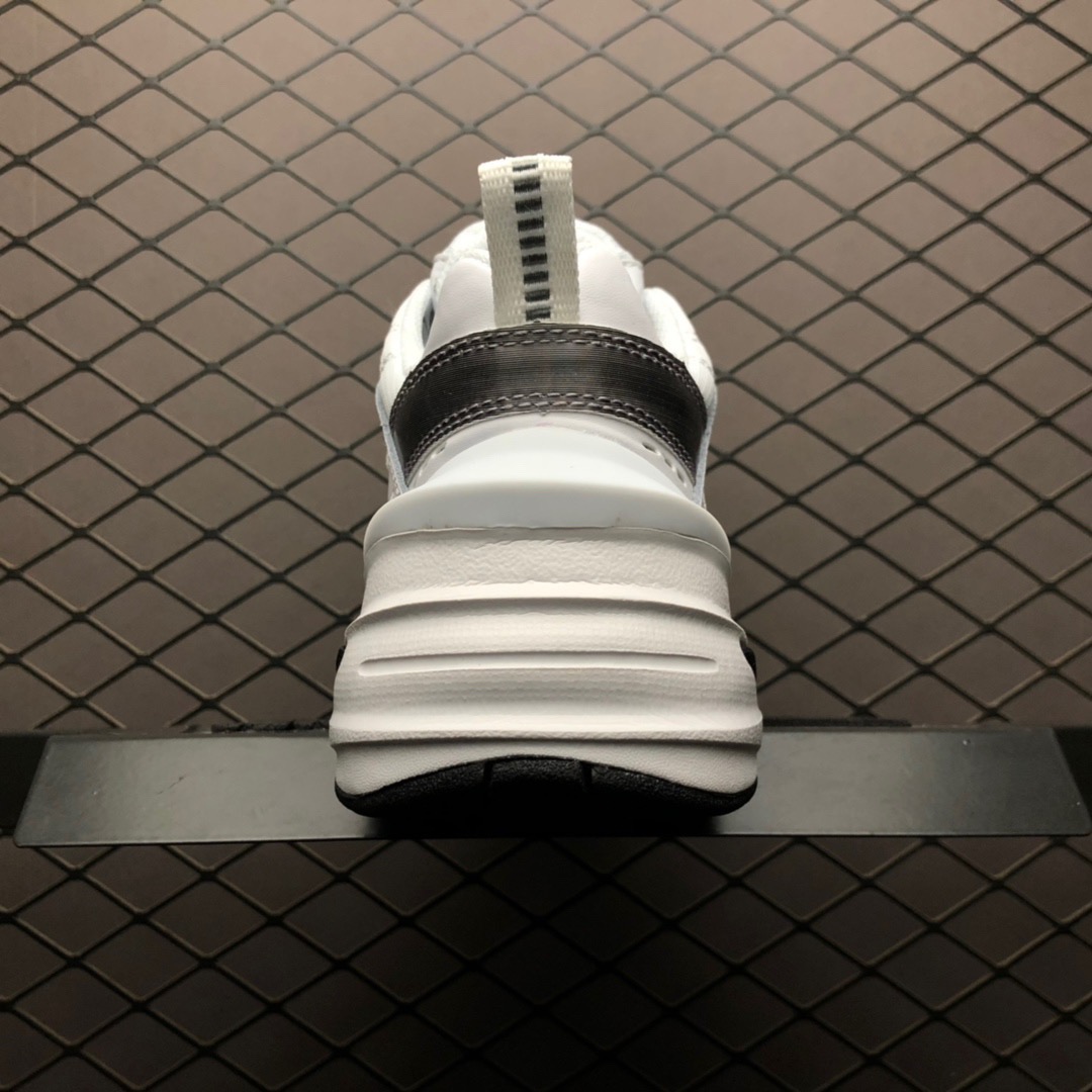Nike BQ3378-100 Running Shoes Grey detail view 1