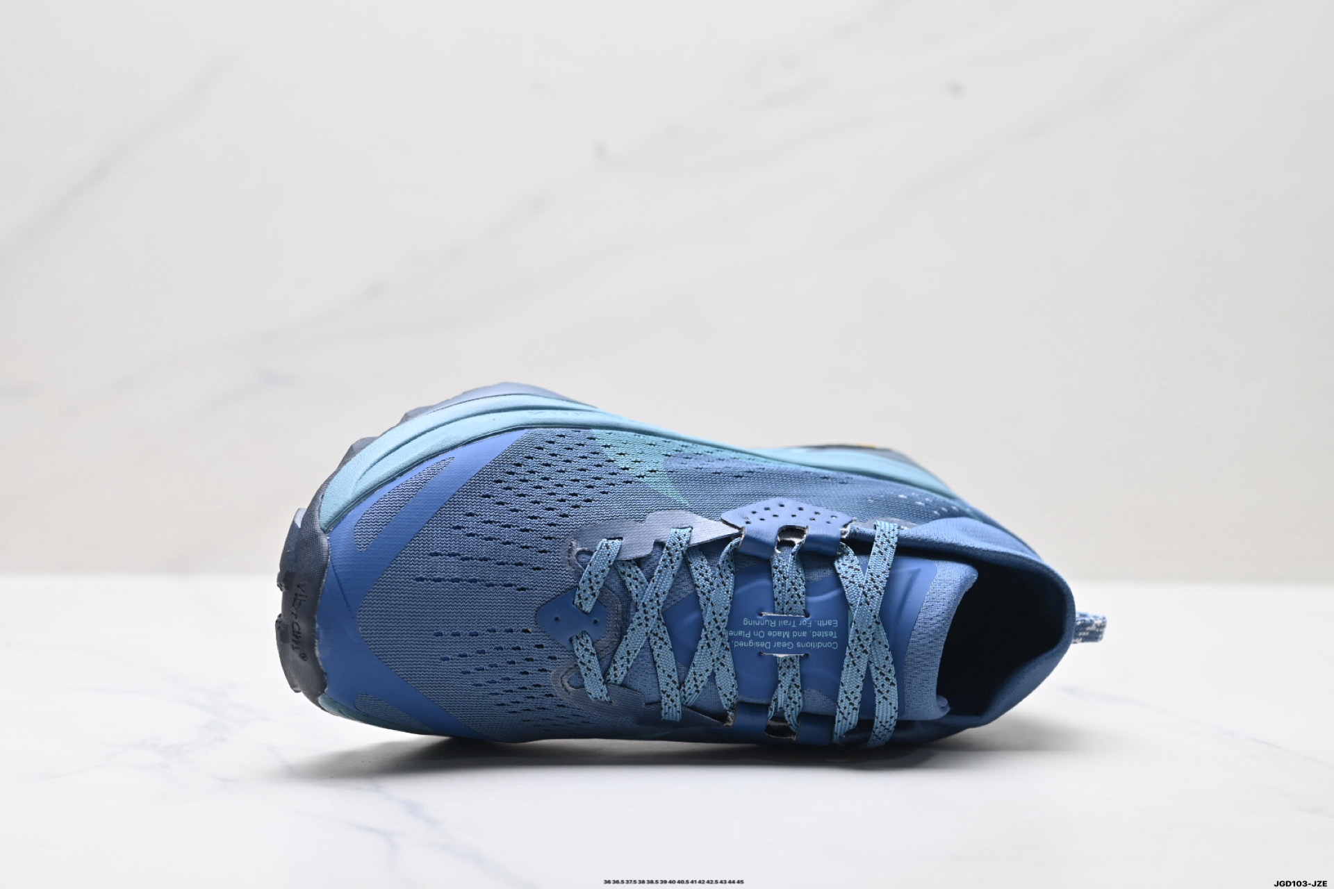 Nike HV8113-019 Running Shoes detail view 1