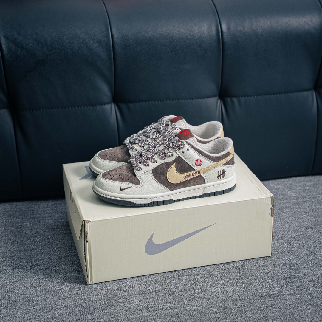 Nike DJ2024 089 Sneakers main view