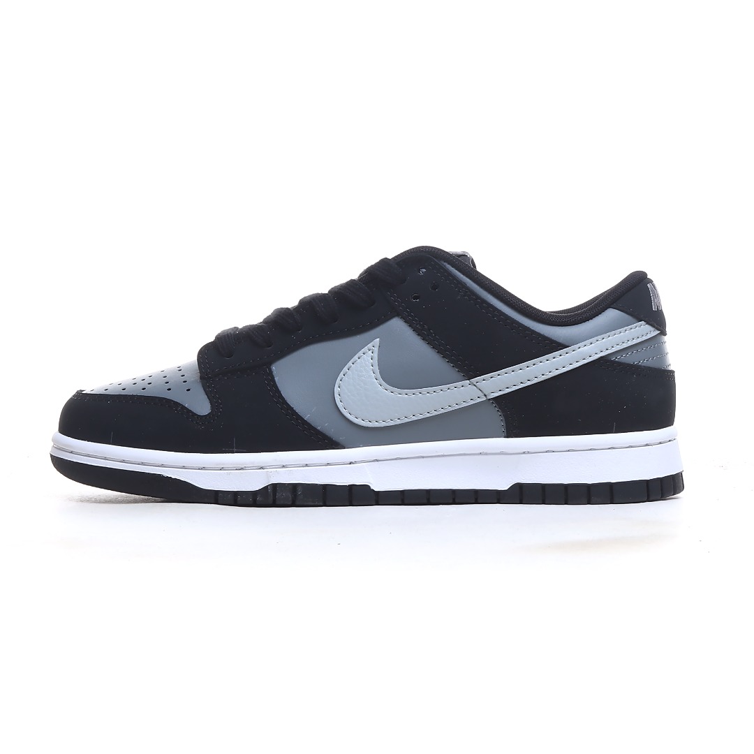 Nike Dunk Sneakers Grey main view
