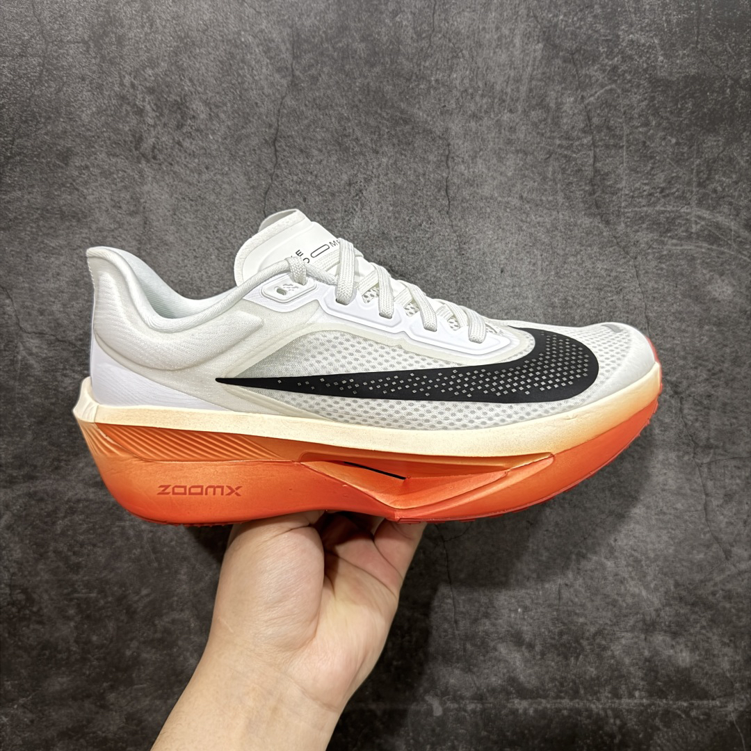 Nike HJ7038-100 Running Shoes main view