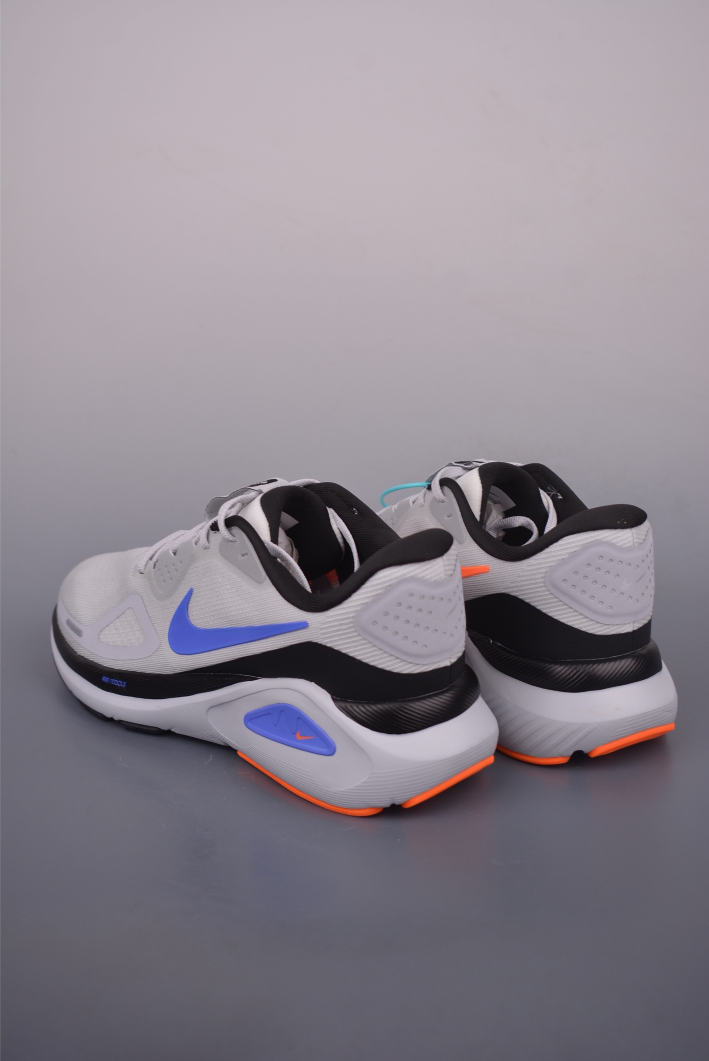 Nike HJ1107 Sneakers detail view 1
