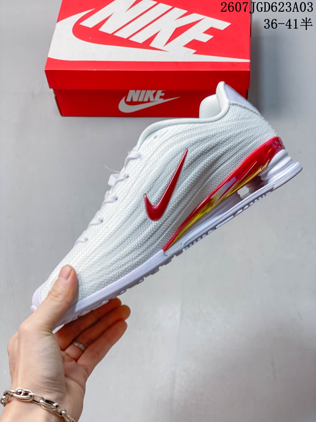 Nike HQ7540-001 Sneakers detail view 2