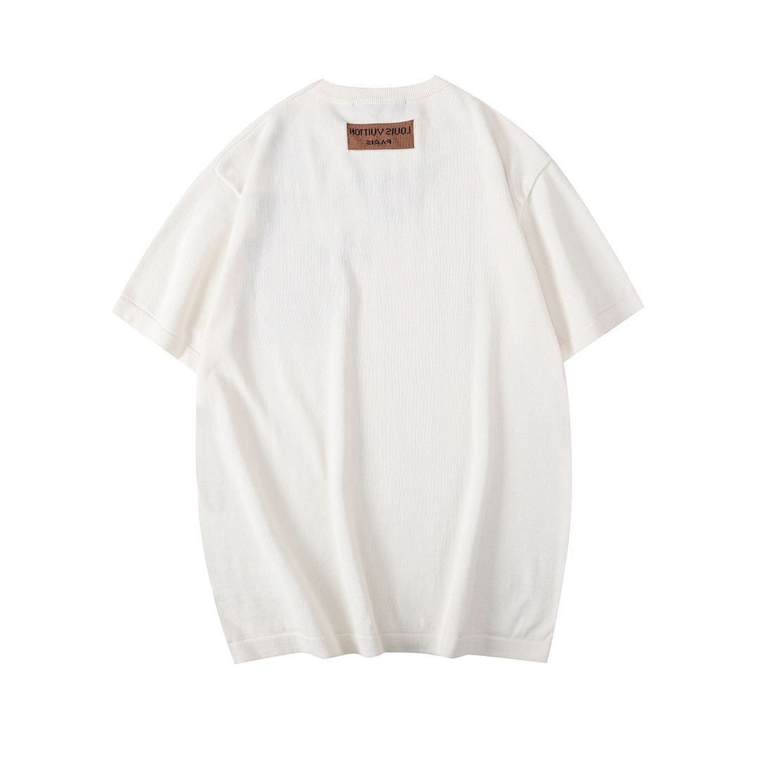 Louis Vuitton T-Shirt Style 003 detail view 1