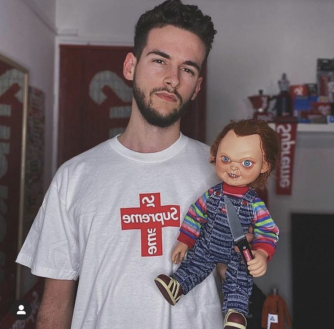 Supreme T-Shirt detail view 6