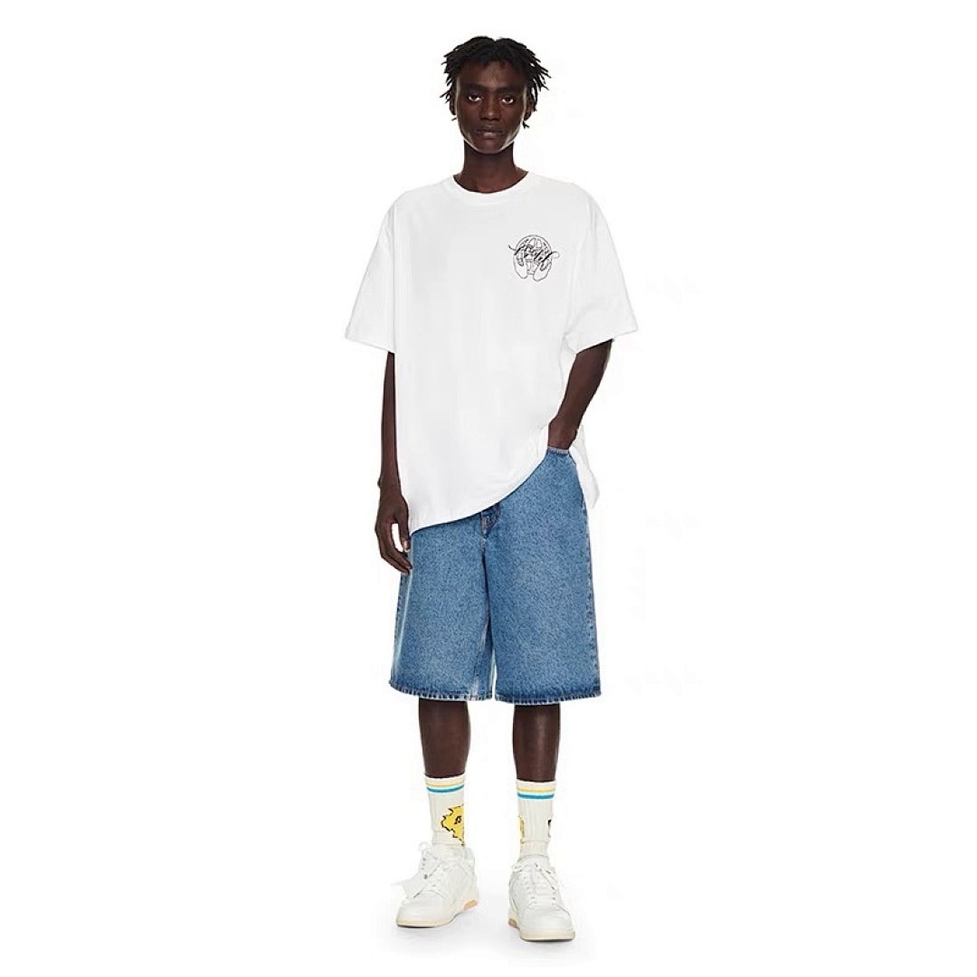 Off-White W T-Shirt detail view 2
