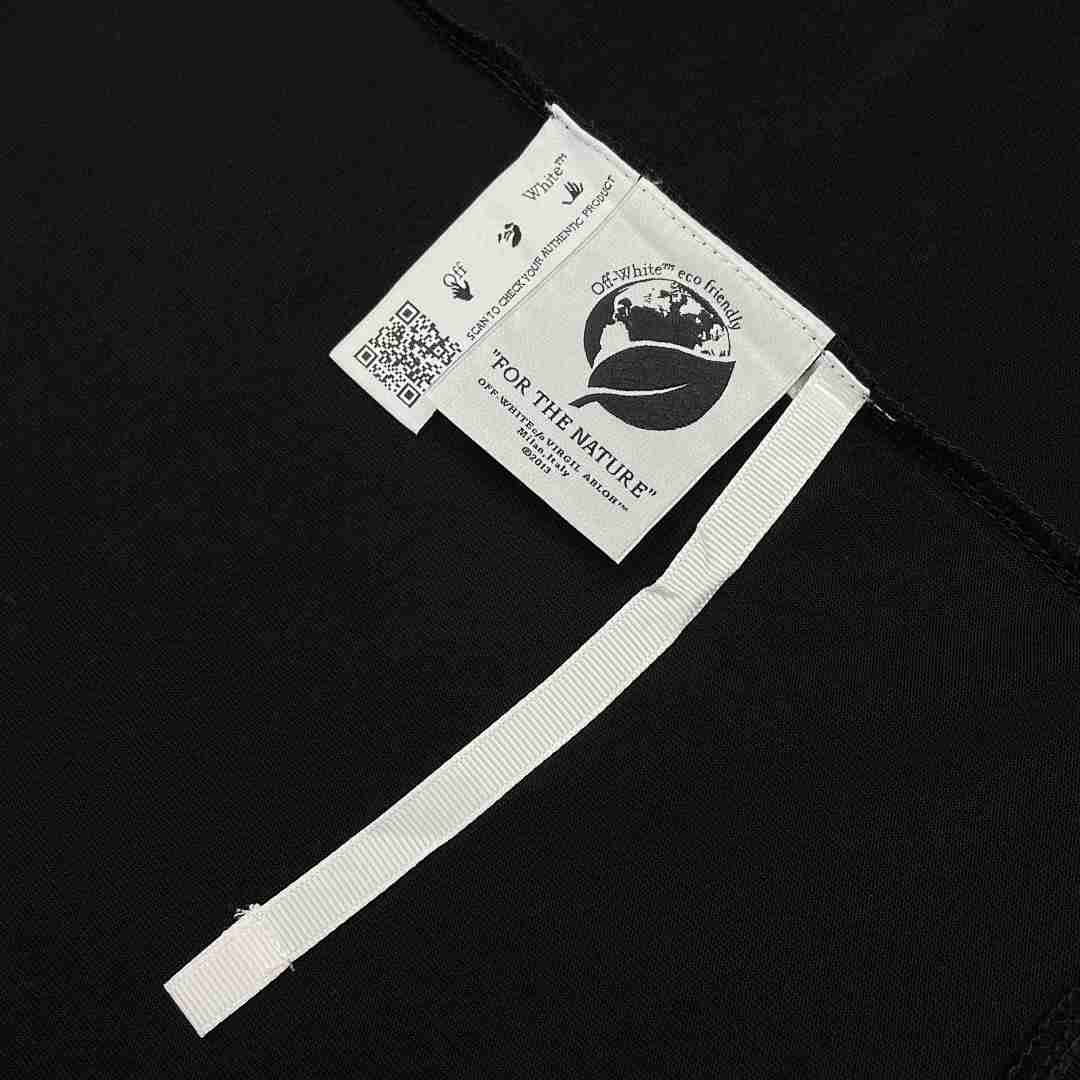 Off-White W T-Shirt detail view 6
