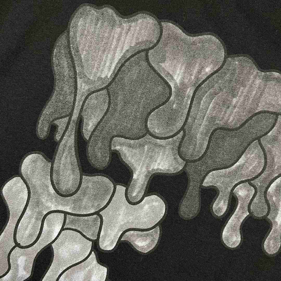 Off-White T-Shirt Style 002 main view