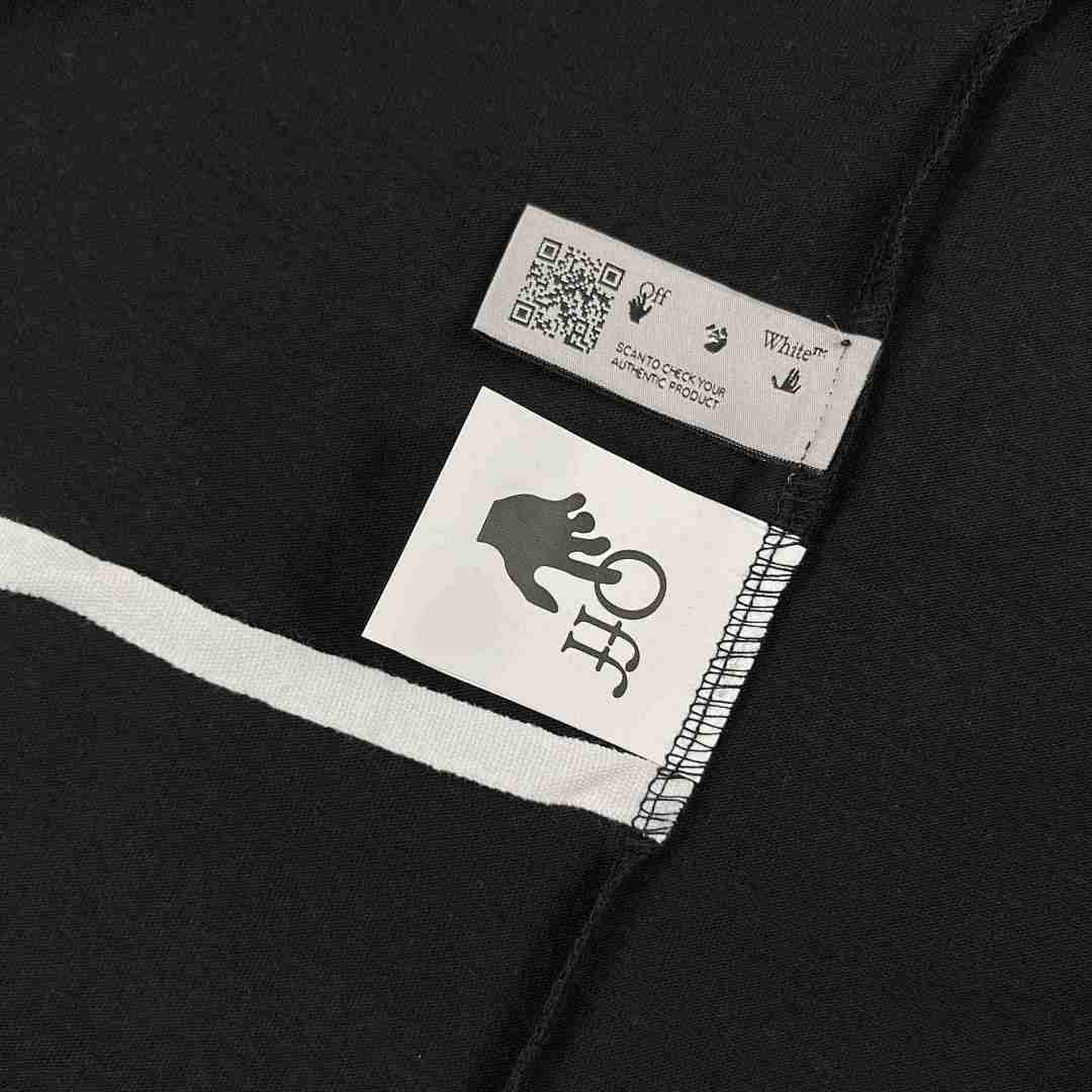 Off-White T-Shirt Style 002 detail view 7