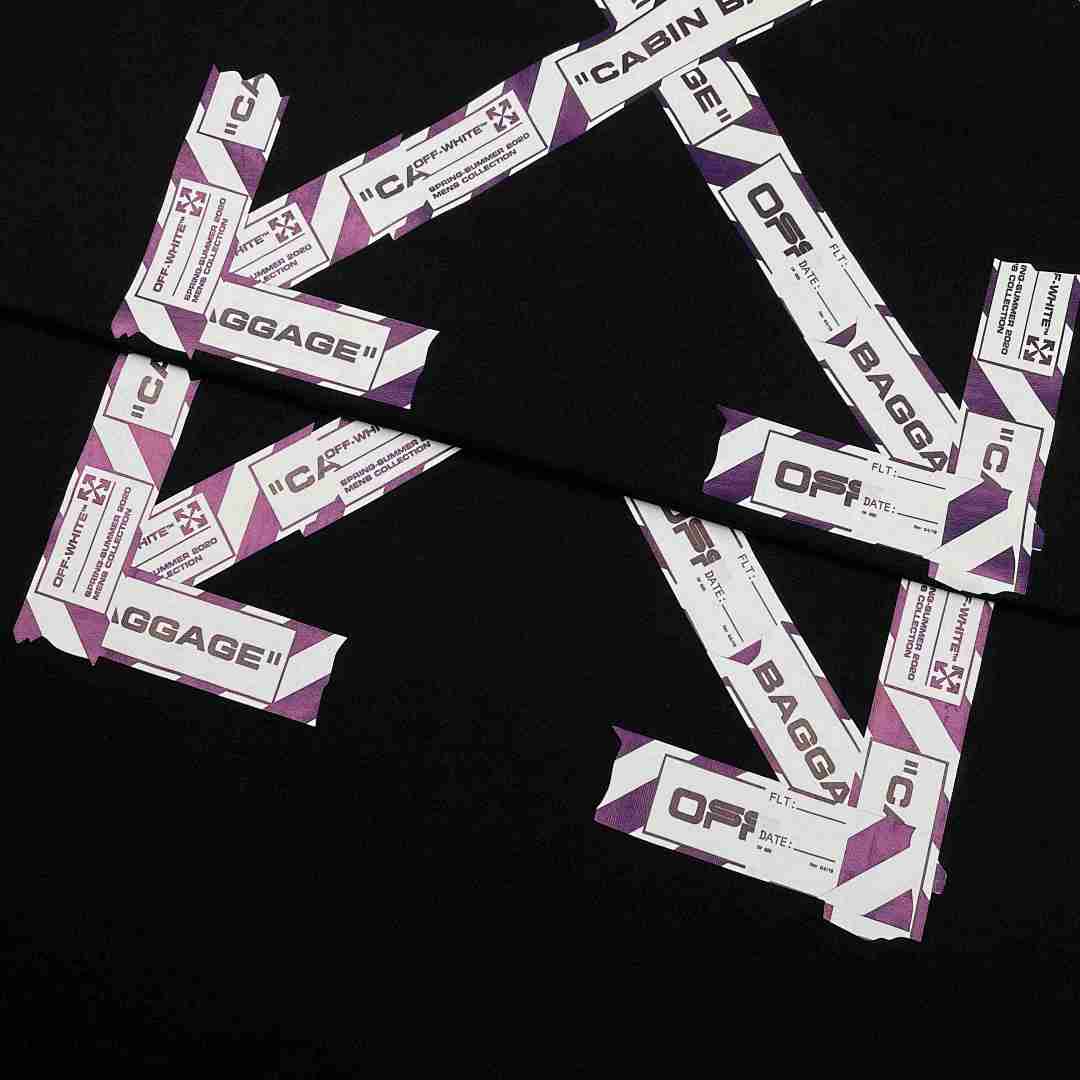 Off-White T-Shirt Style 005 detail view 4