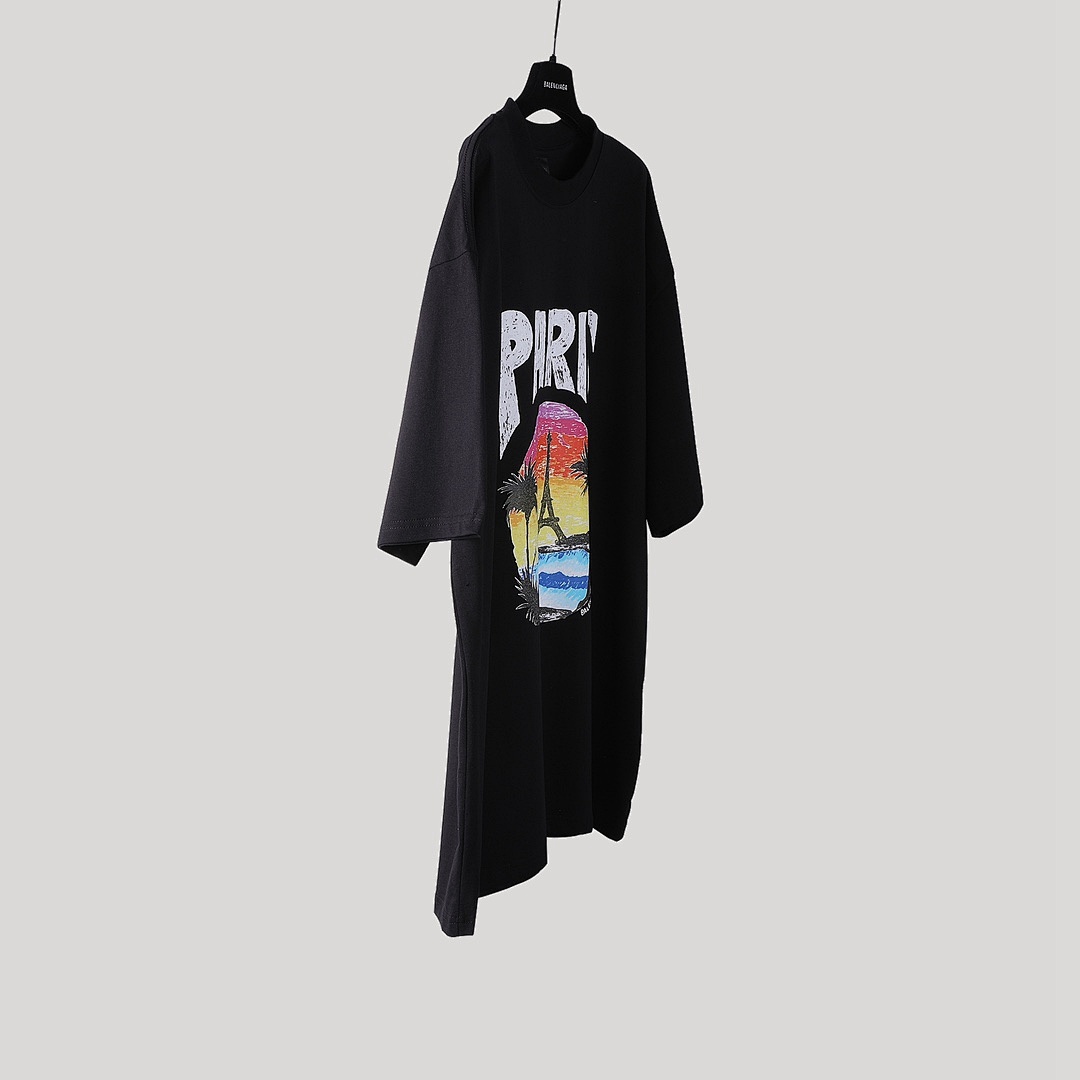 Balenciaga T-Shirt Style 005 detail view 2