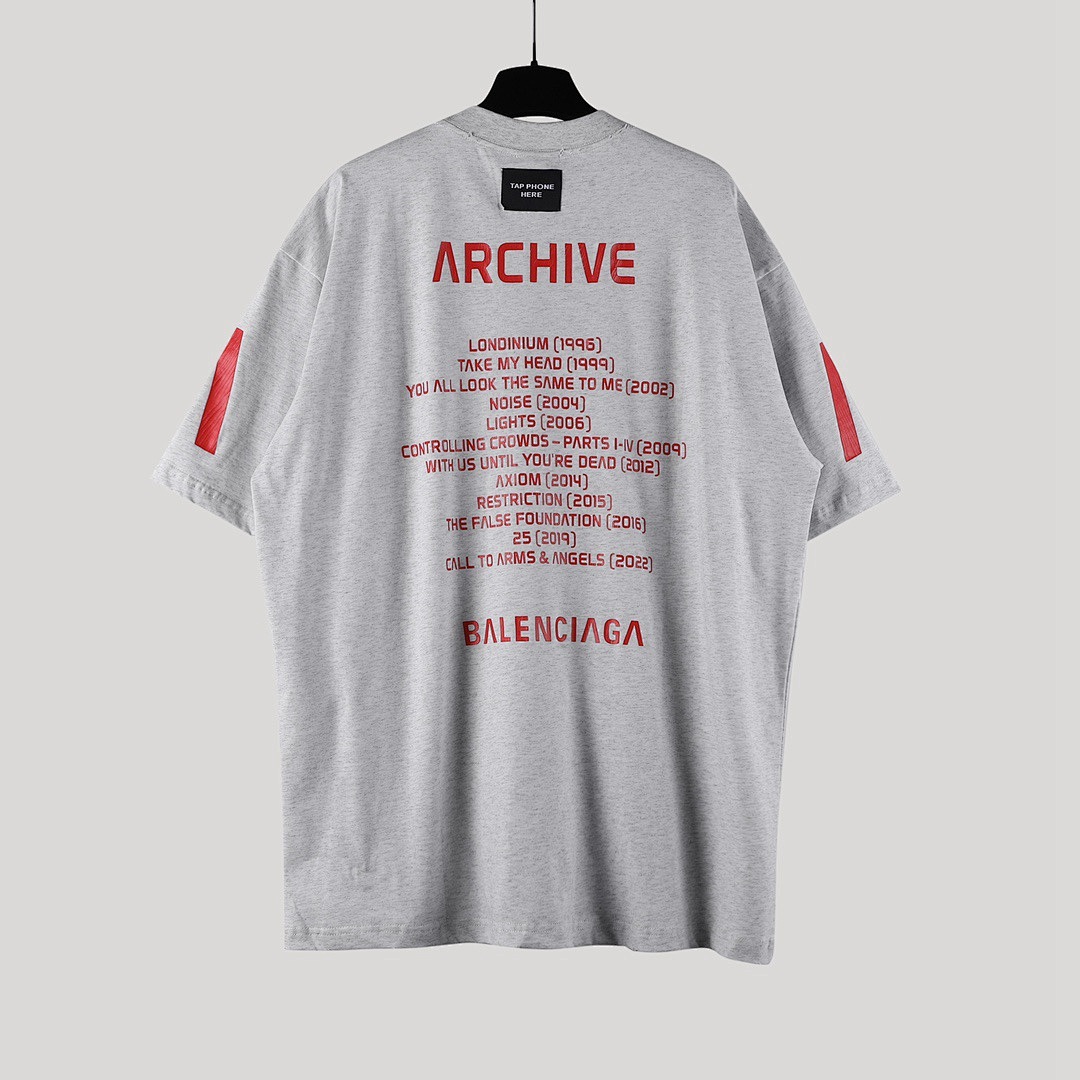 Balenciaga T-Shirt Style 009 detail view 1