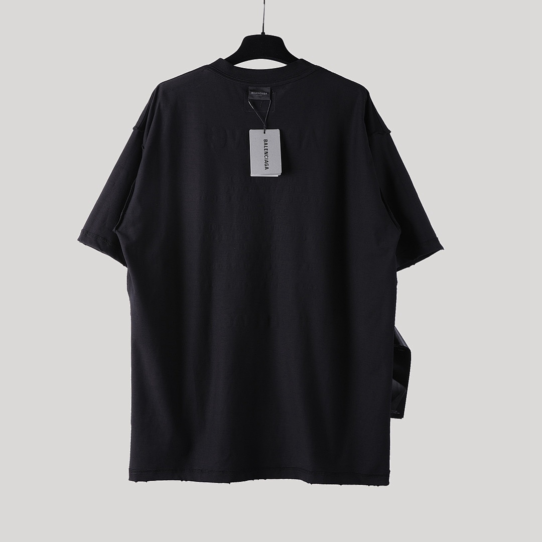 Balenciaga T-Shirt Style 010 detail view 1