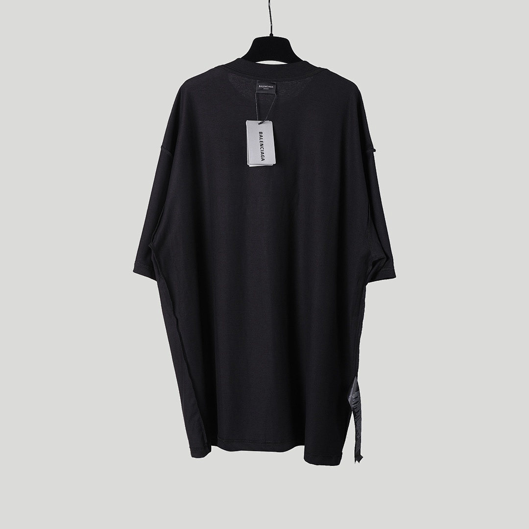 Balenciaga T-Shirt Style 011 detail view 1