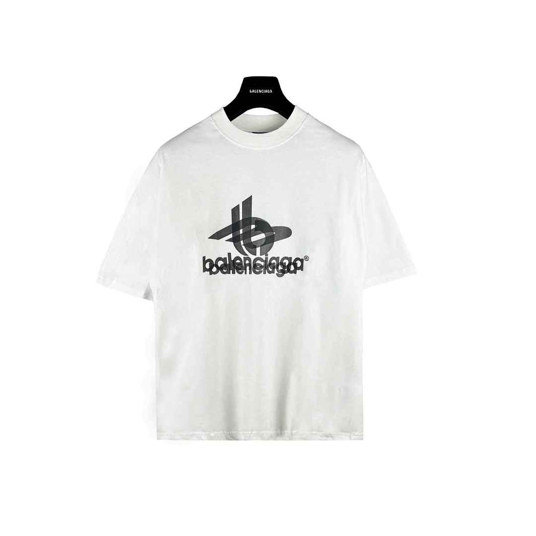 Balenciaga T-Shirt Style 019 detail view 5