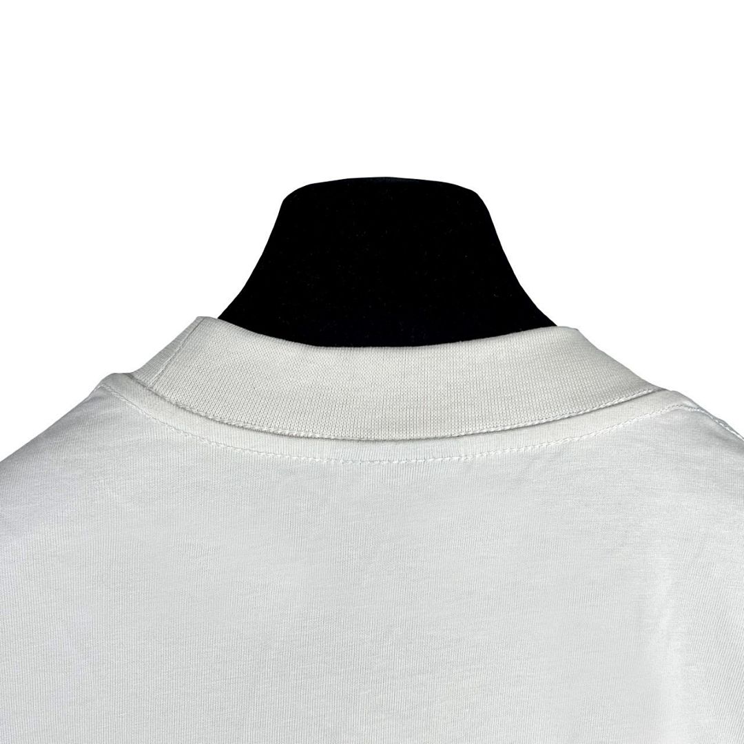Balenciaga T-Shirt Style 021 detail view 2