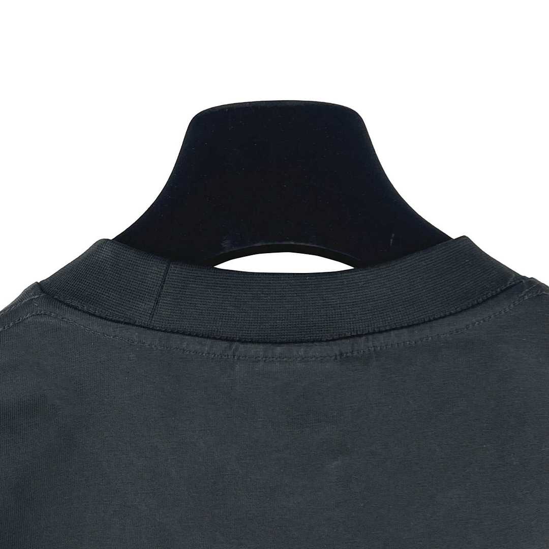 Balenciaga T-Shirt Style 023 detail view 4