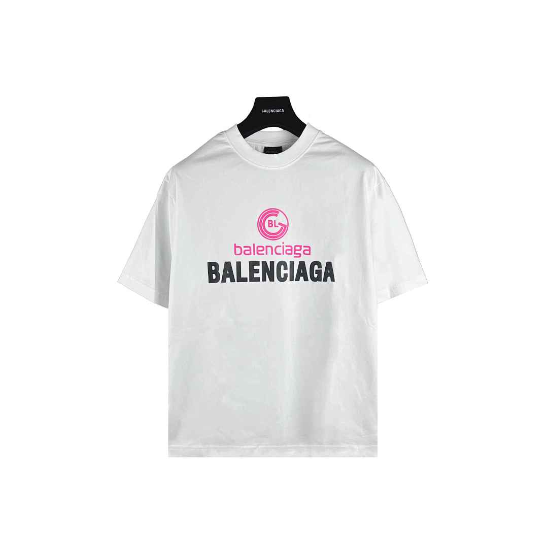 Balenciaga T-Shirt Style 025 detail view 5