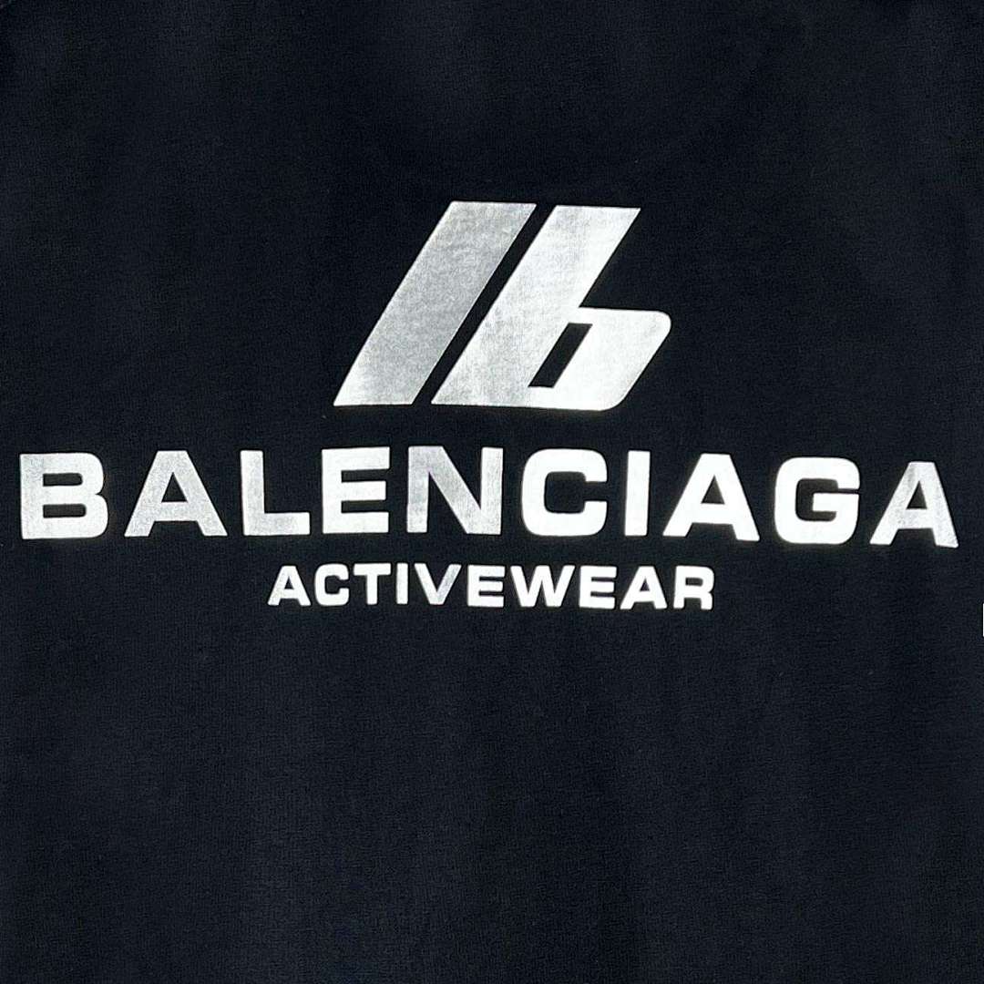 Balenciaga T-Shirt Style 026 detail view 4