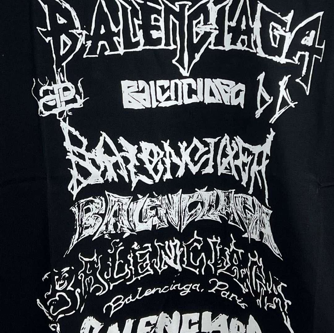 Balenciaga T-Shirt Style 029 detail view 1