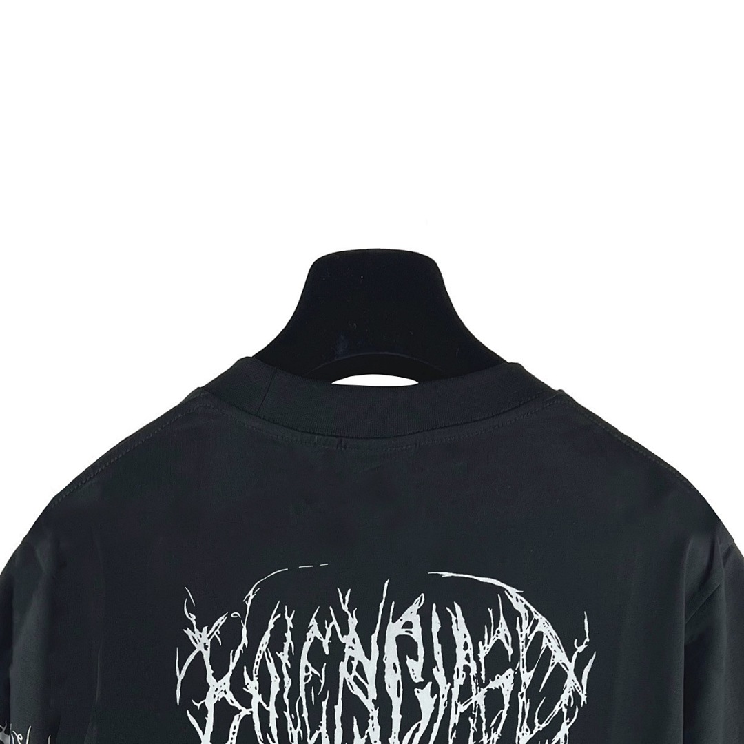 Balenciaga T-Shirt Style 029 detail view 2