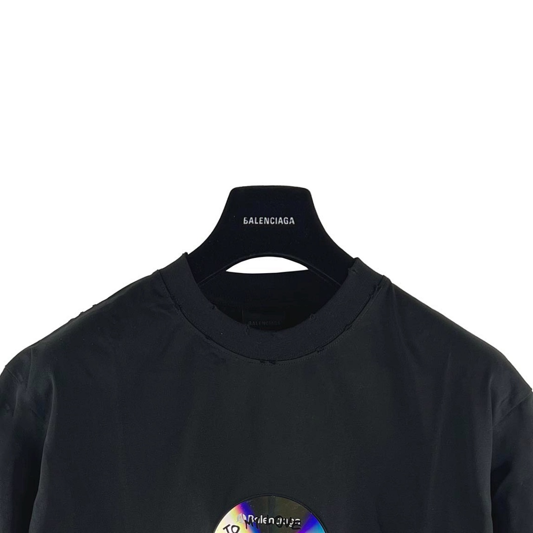 Balenciaga T-Shirt Style 033 detail view 2