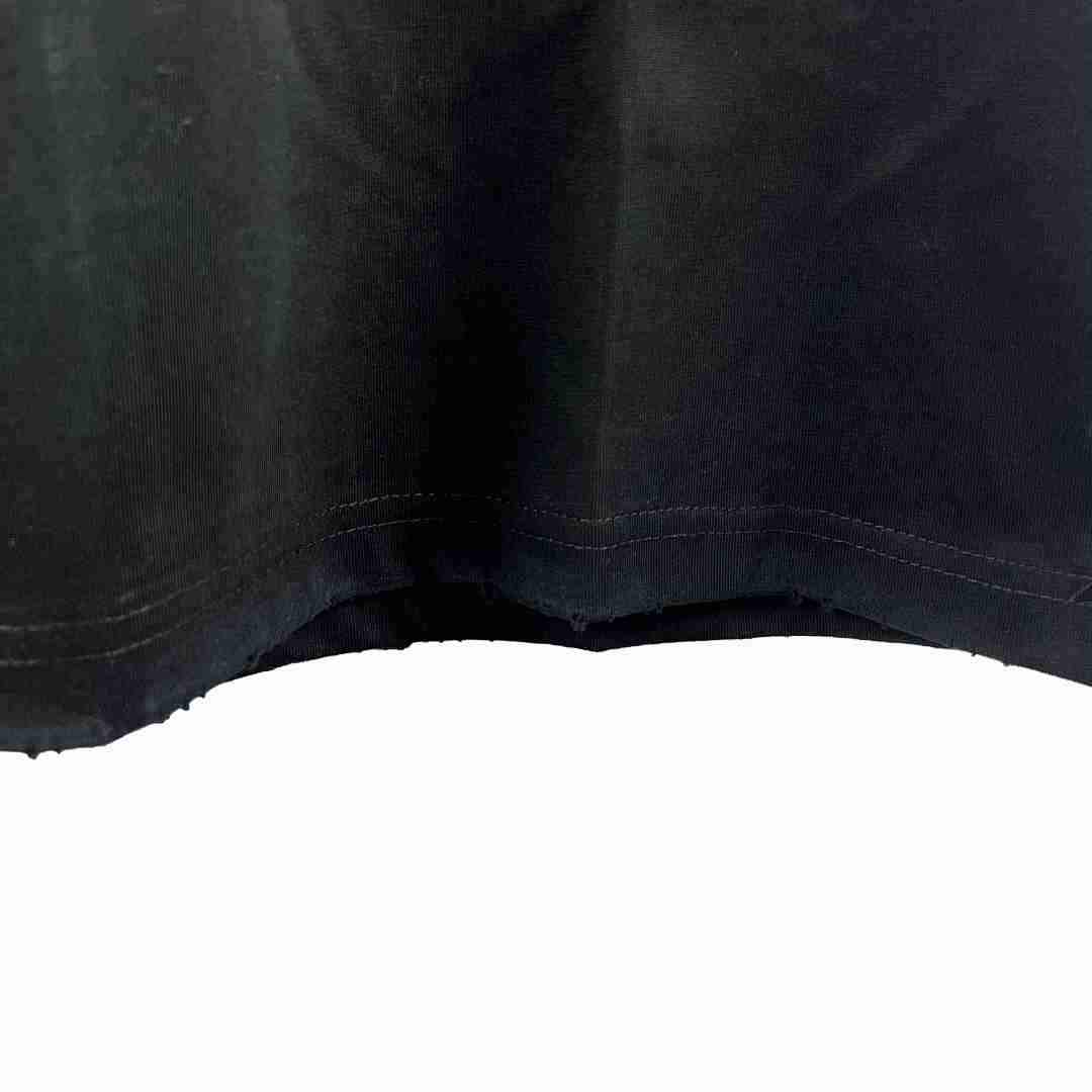 Balenciaga T-Shirt Style 033 detail view 5