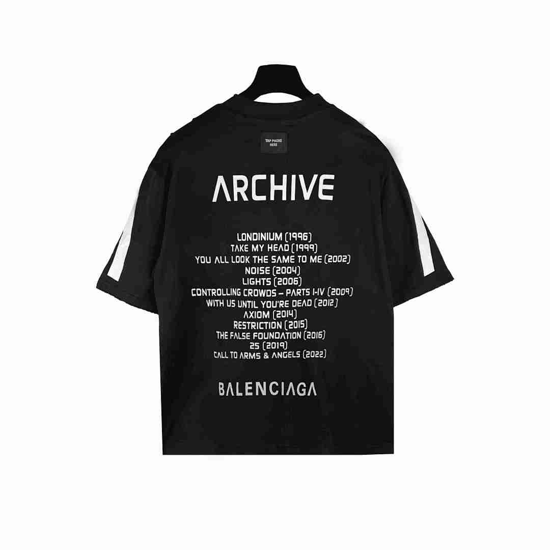 Balenciaga T-Shirt Style 034 detail view 5