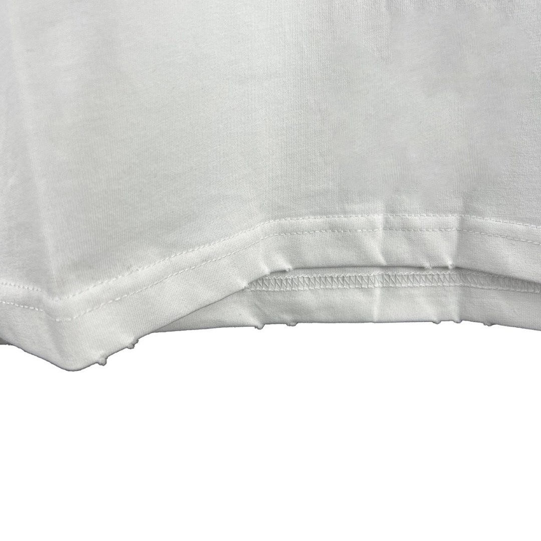 Balenciaga T-Shirt Style 037 detail view 1