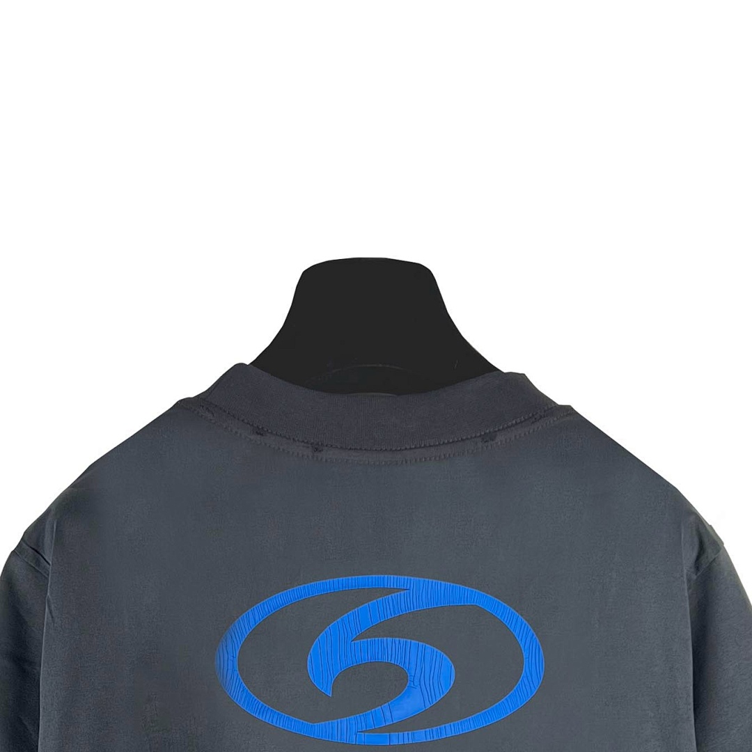 Balenciaga T-Shirt Style 039 detail view 3