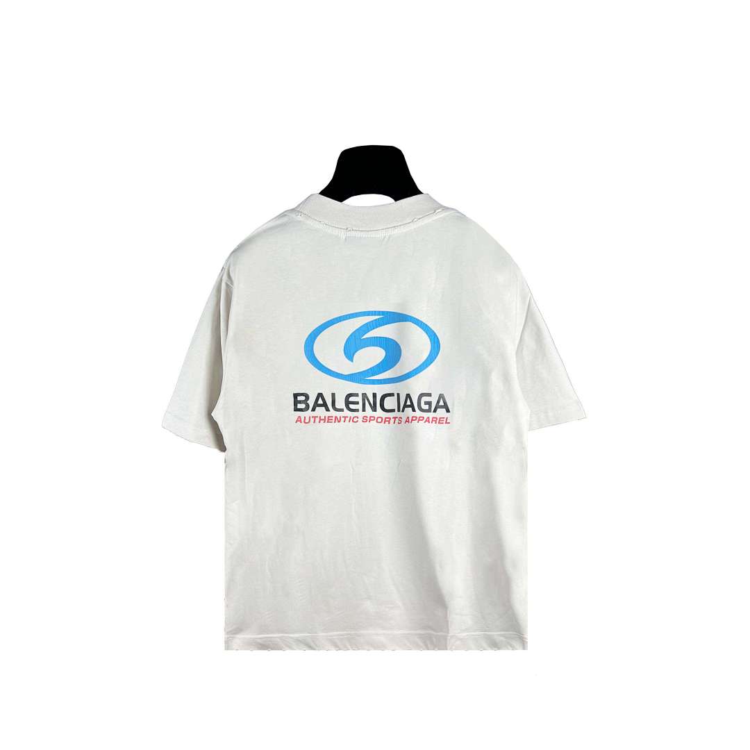 Balenciaga T-Shirt Style 040 detail view 6