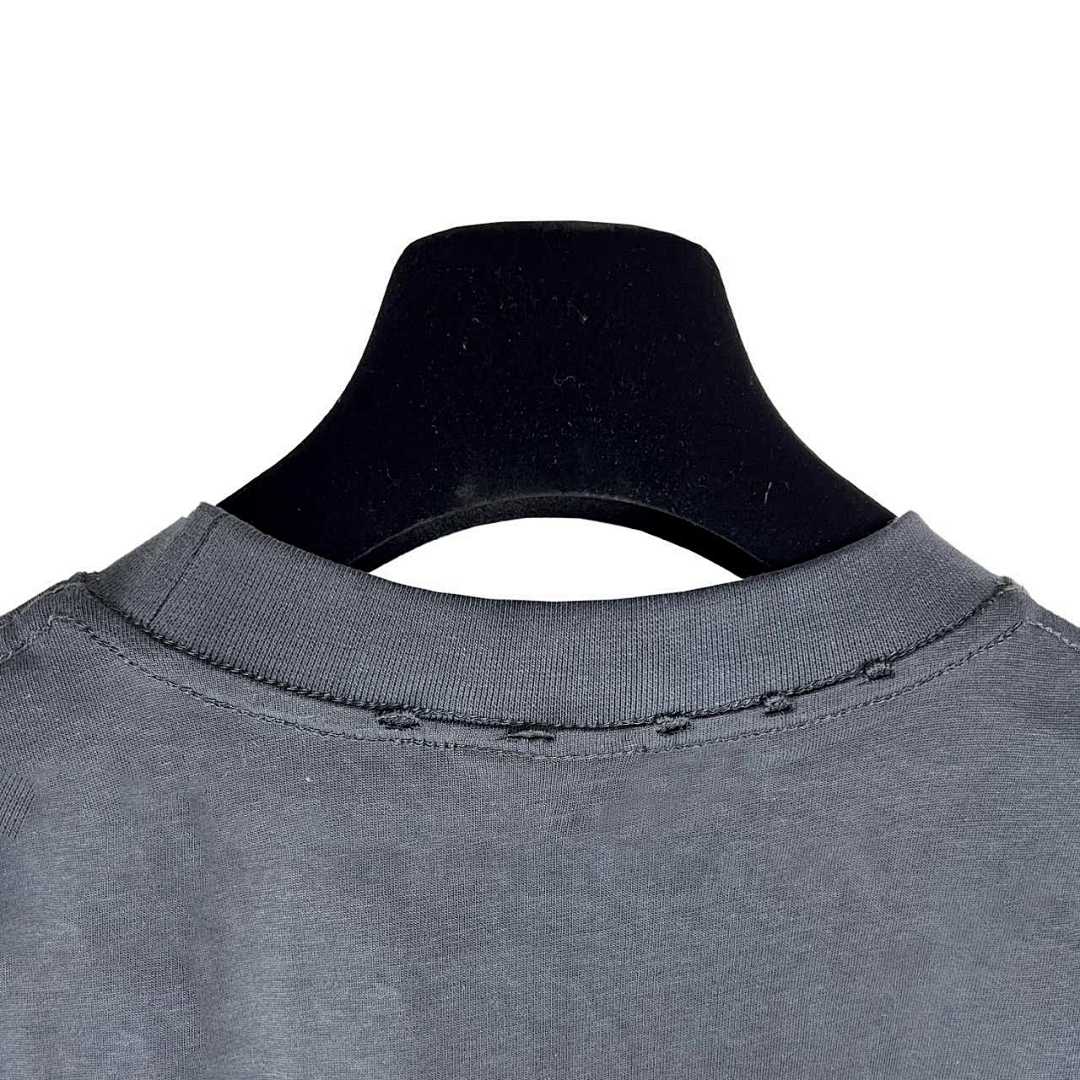 Balenciaga T-Shirt Style 045 detail view 2