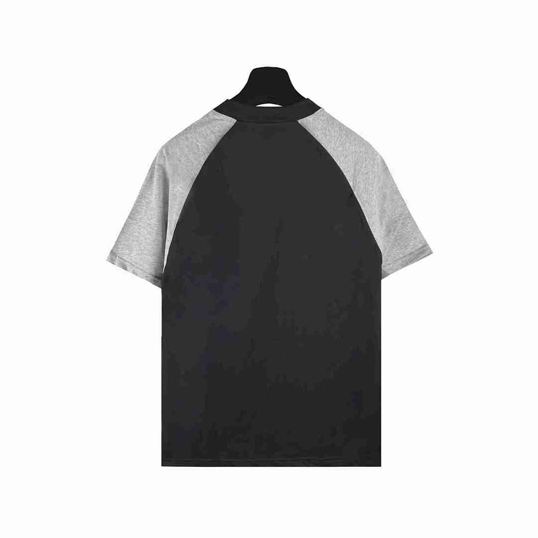 Balenciaga T-Shirt Style 047 detail view 6