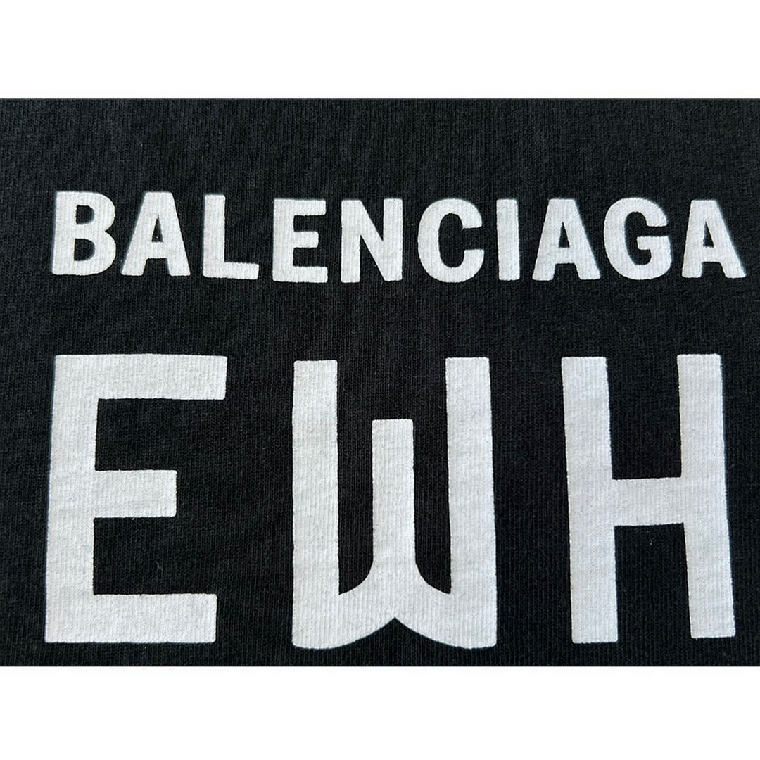Balenciaga T-Shirt Style 052 detail view 1