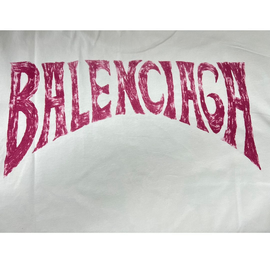 Balenciaga T-Shirt Style 054 detail view 2