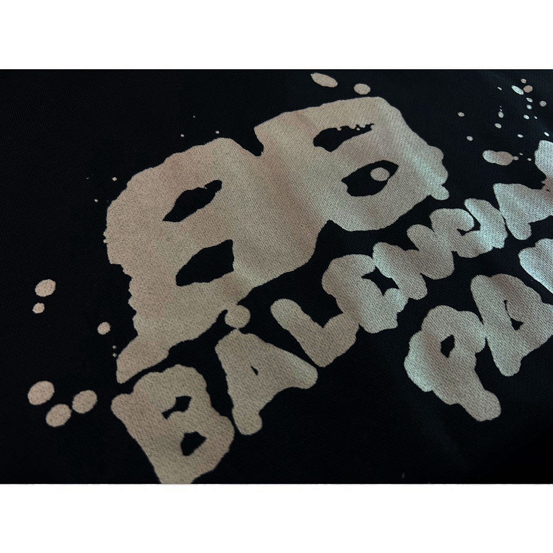 Balenciaga T-Shirt Style 081 detail view 2