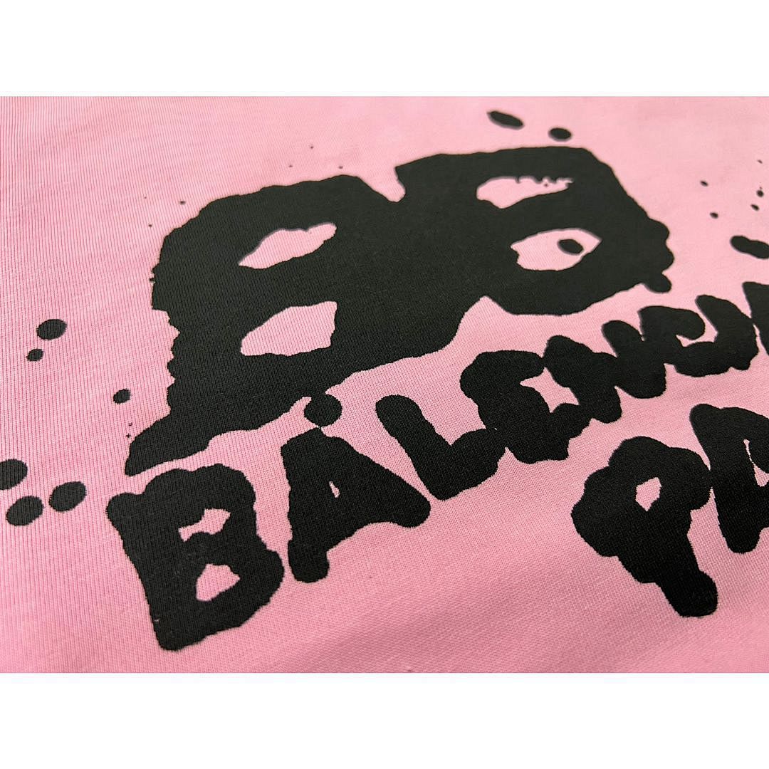 Balenciaga T-Shirt Style 083 detail view 2