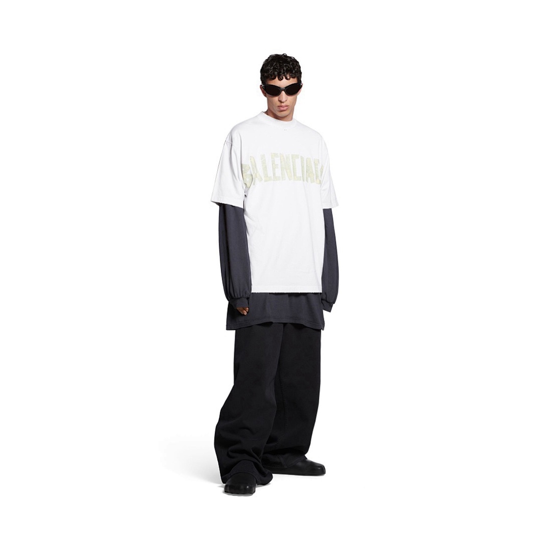 Balenciaga T-Shirt Style 085 detail view 6