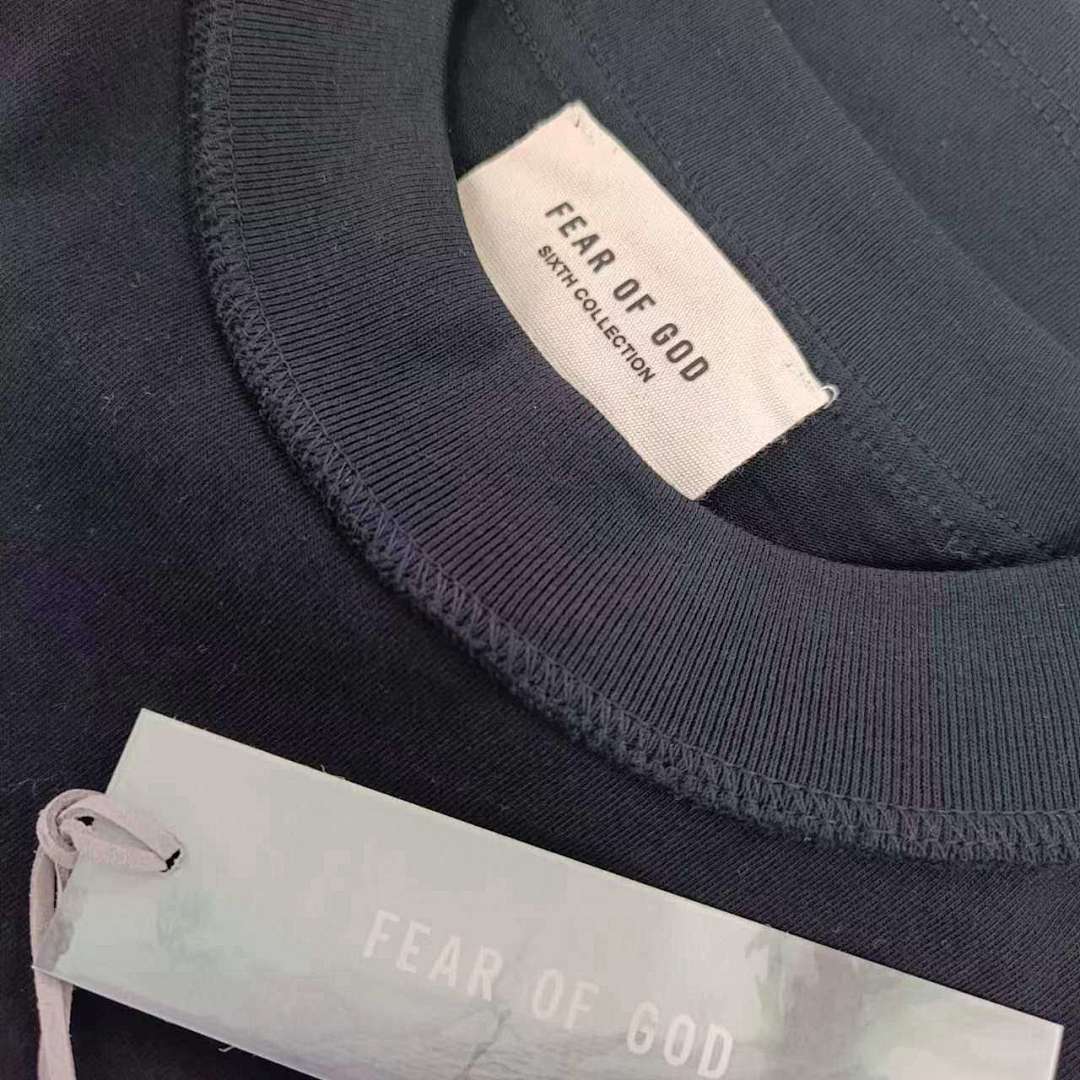 Fear of God T-Shirt Style 002 detail view 5
