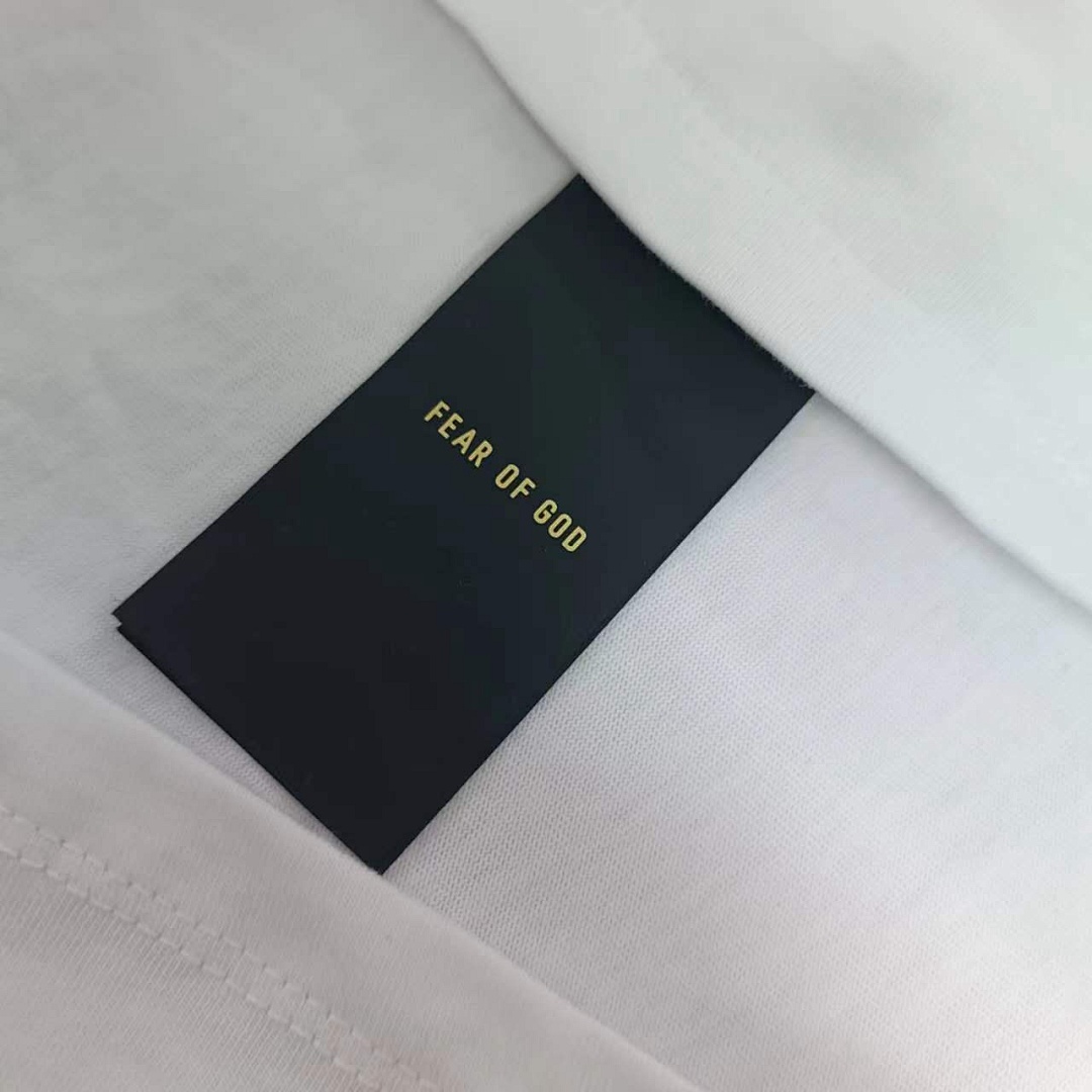 Fear of God T-Shirt Style 003 detail view 2
