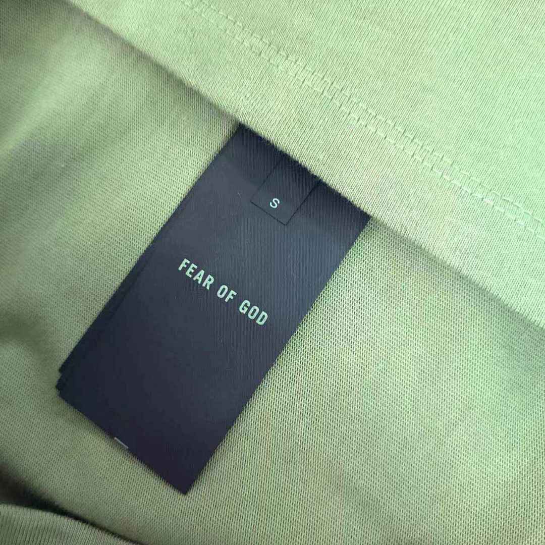 Fear of God T-Shirt Style 004 detail view 4