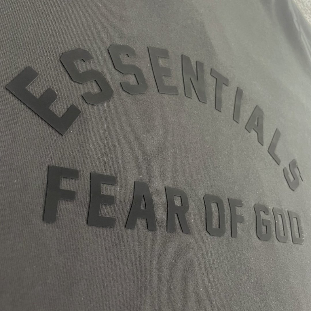 Fear of God T-Shirt Style 006 detail view 4
