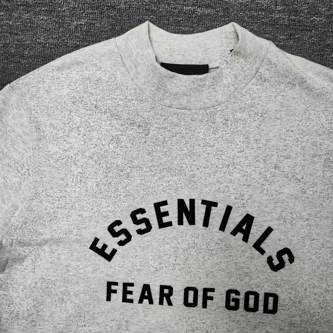 Fear of God T-Shirt Style 007 detail view 5