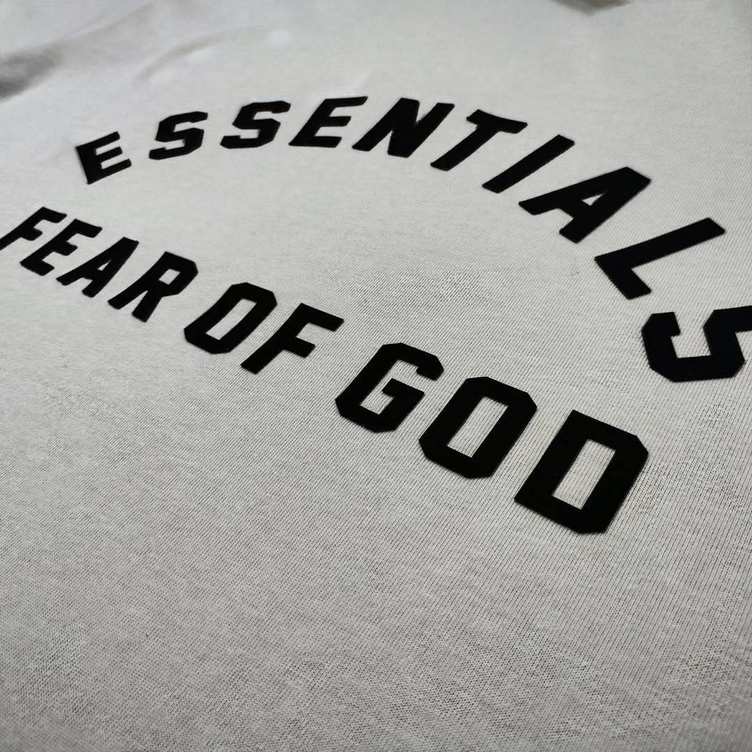 Fear of God T-Shirt Style 009 detail view 3