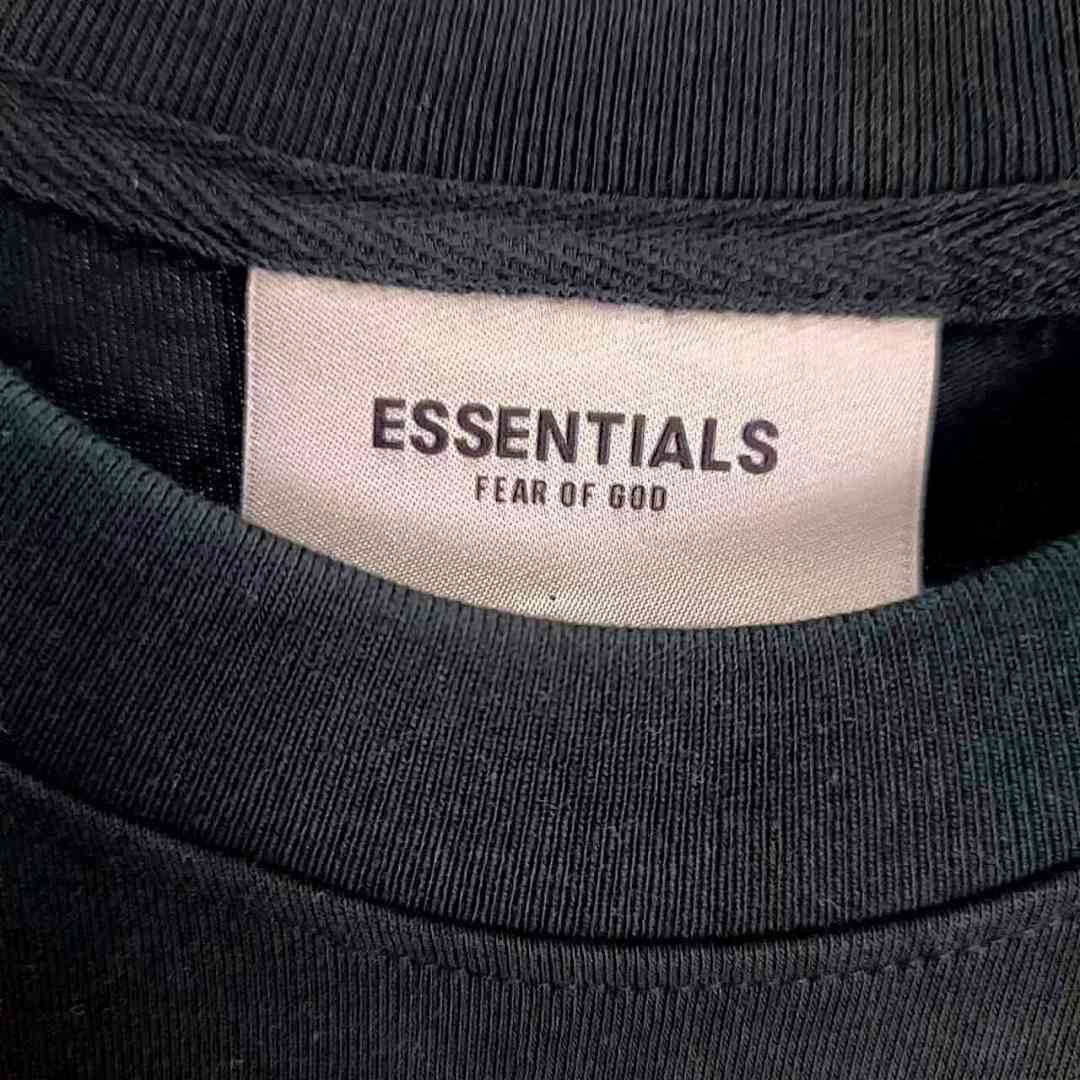 Fear of God T-Shirt Style 010 detail view 3