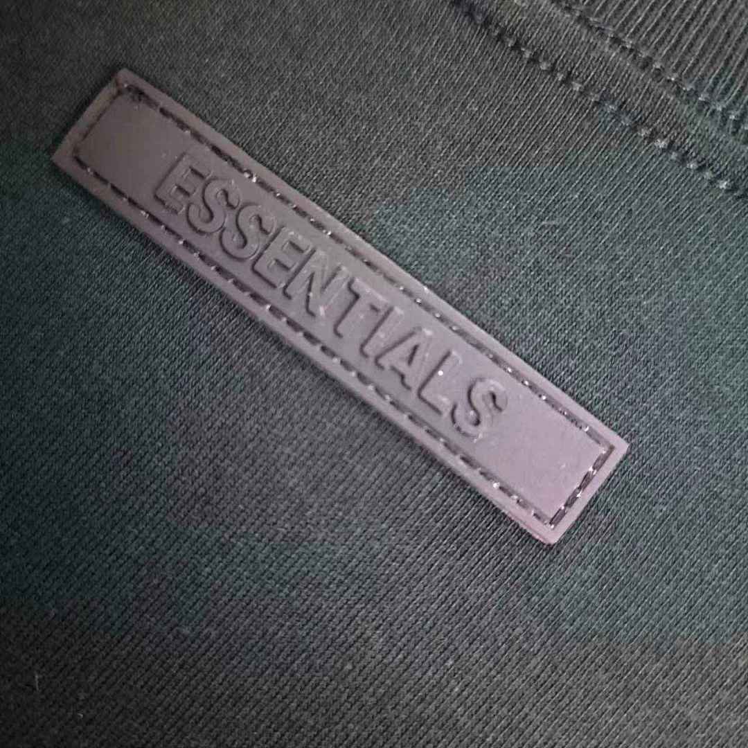 Fear of God T-Shirt Style 010 detail view 4