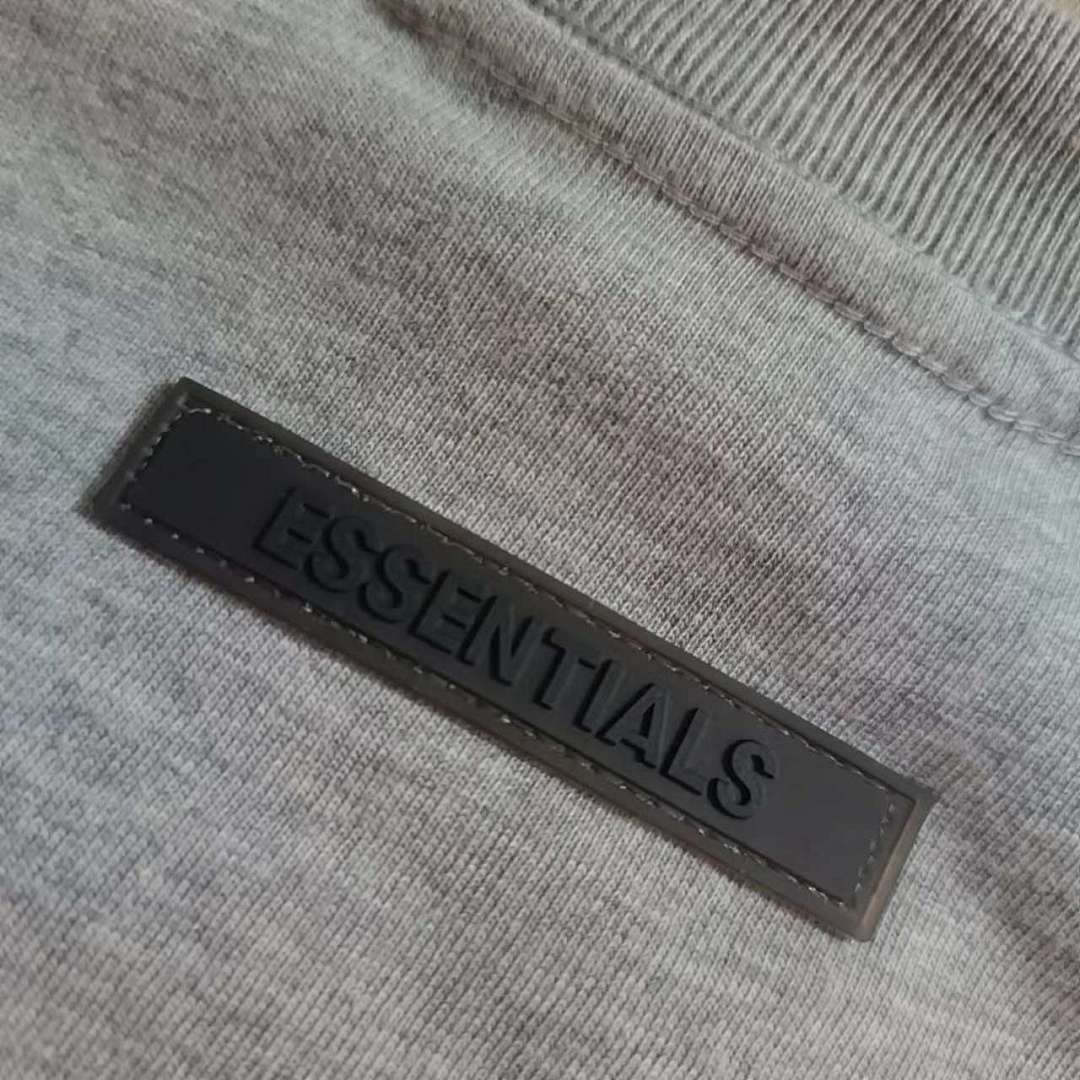 Fear of God T-Shirt Style 012 detail view 2